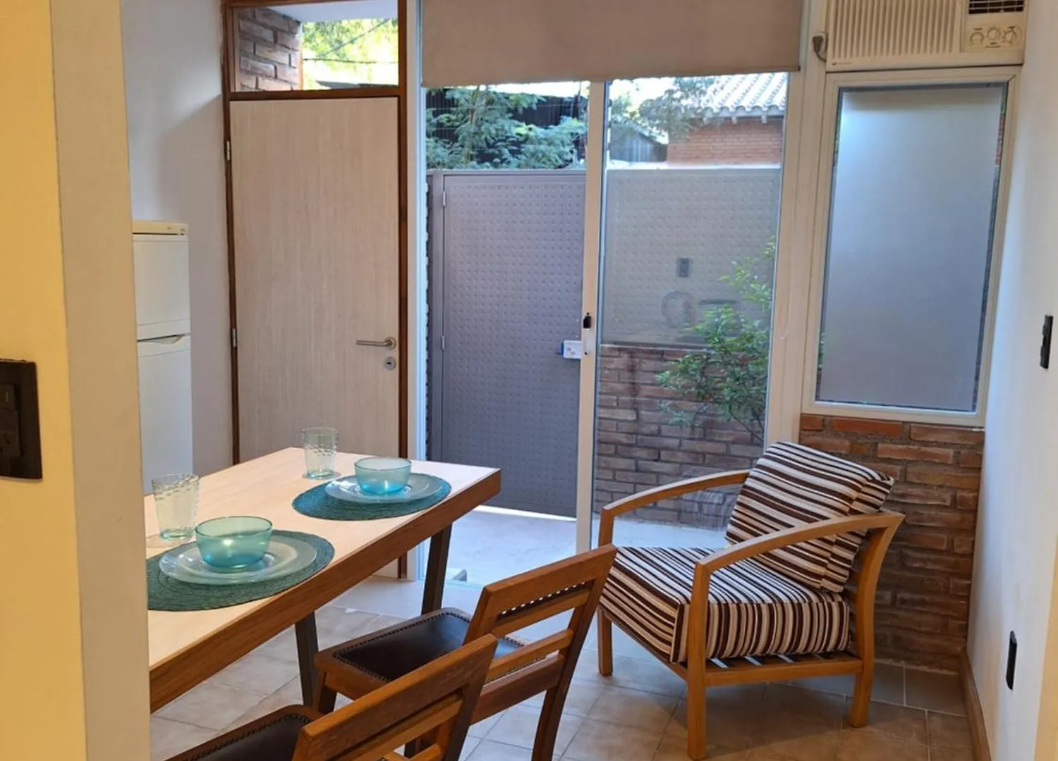 شقة Loft Vicente Gil 143 A Pasos De Aristides ميندوزا